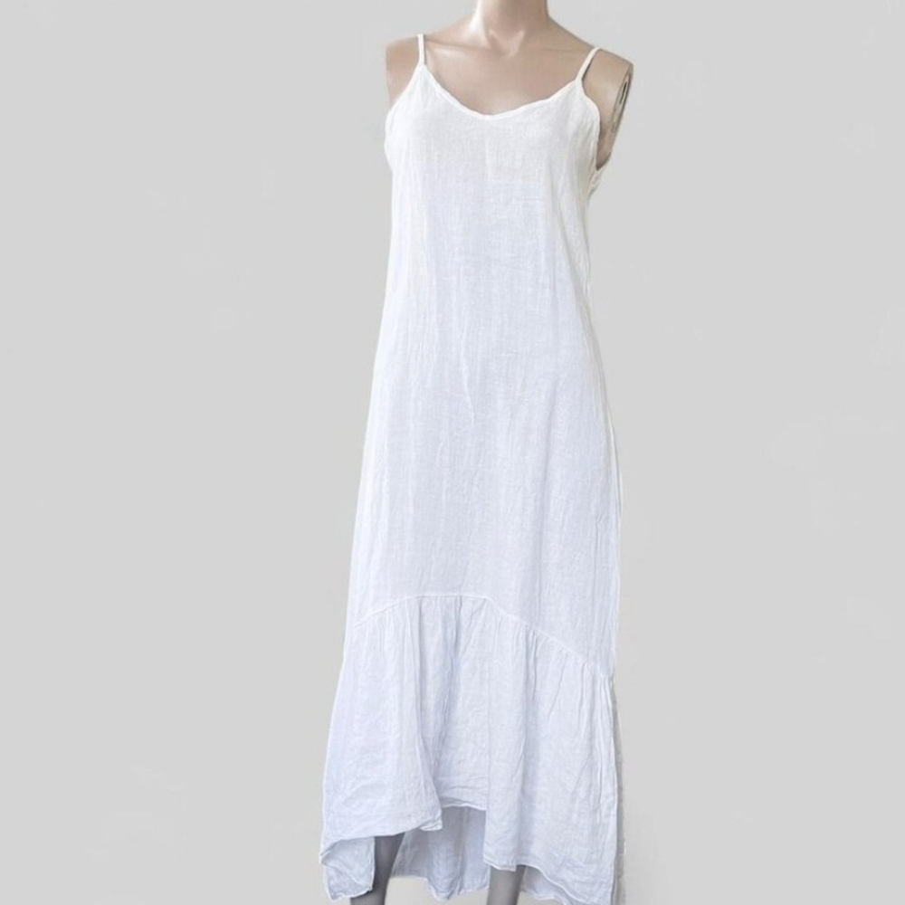 Elegant Linen White Sleeveless Dress. NWOT.